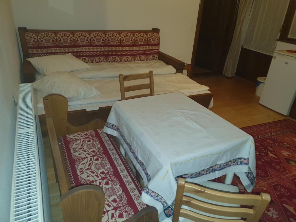 Arnica Montana Hotel Arieşeni Екстериор снимка