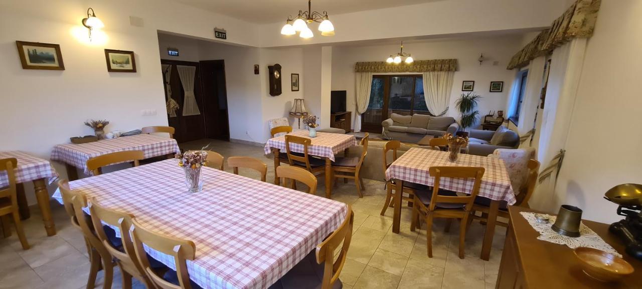 Arnica Montana Hotel Arieşeni Екстериор снимка
