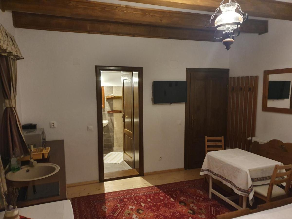 Arnica Montana Hotel Arieşeni Екстериор снимка