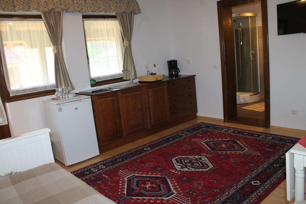 Arnica Montana Hotel Arieşeni Екстериор снимка