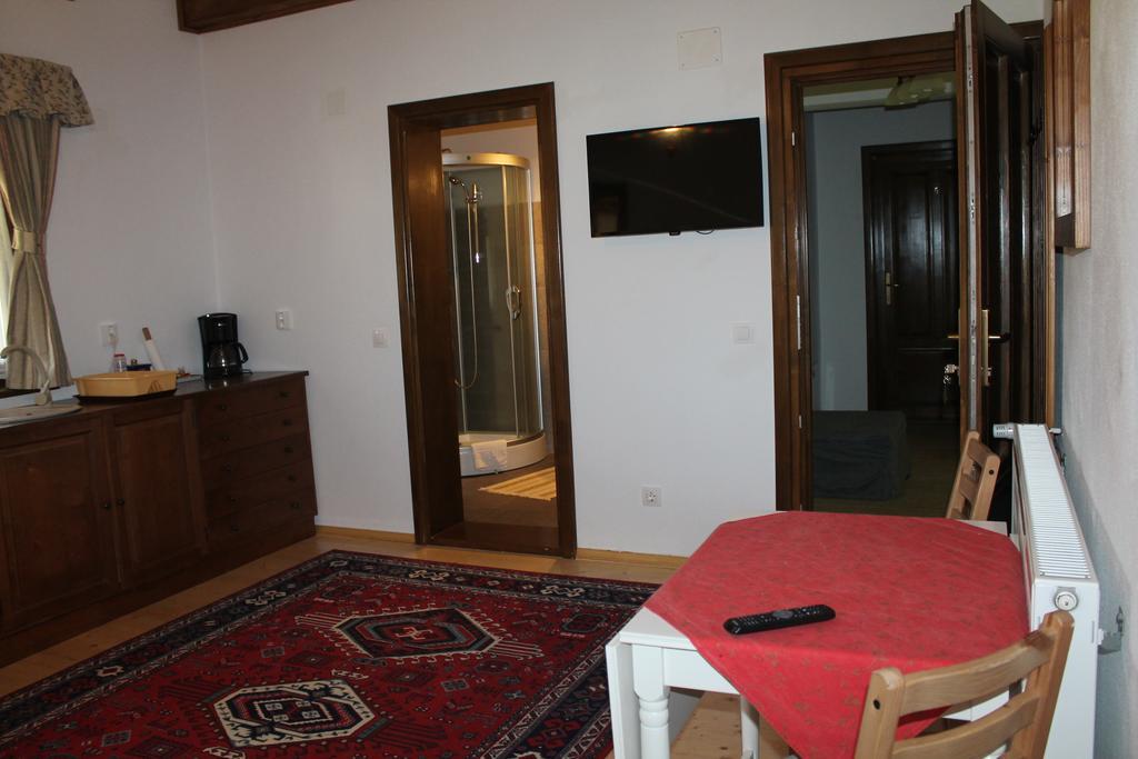 Arnica Montana Hotel Arieşeni Екстериор снимка
