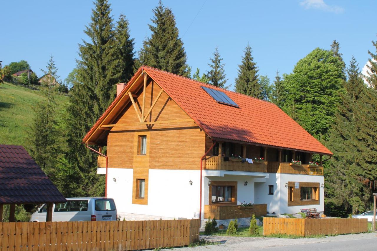 Arnica Montana Hotel Arieşeni Екстериор снимка